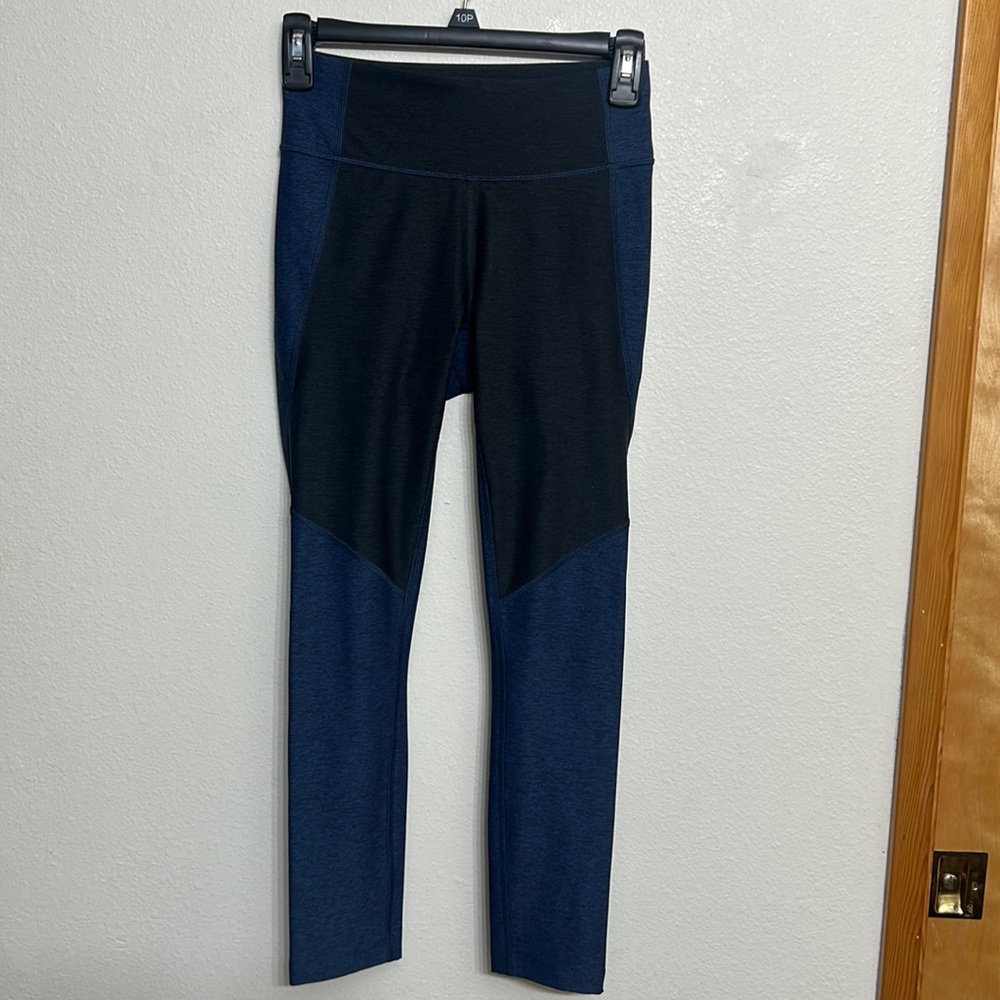 Outdoor Voices Black And Blue Activewear Leggings XS